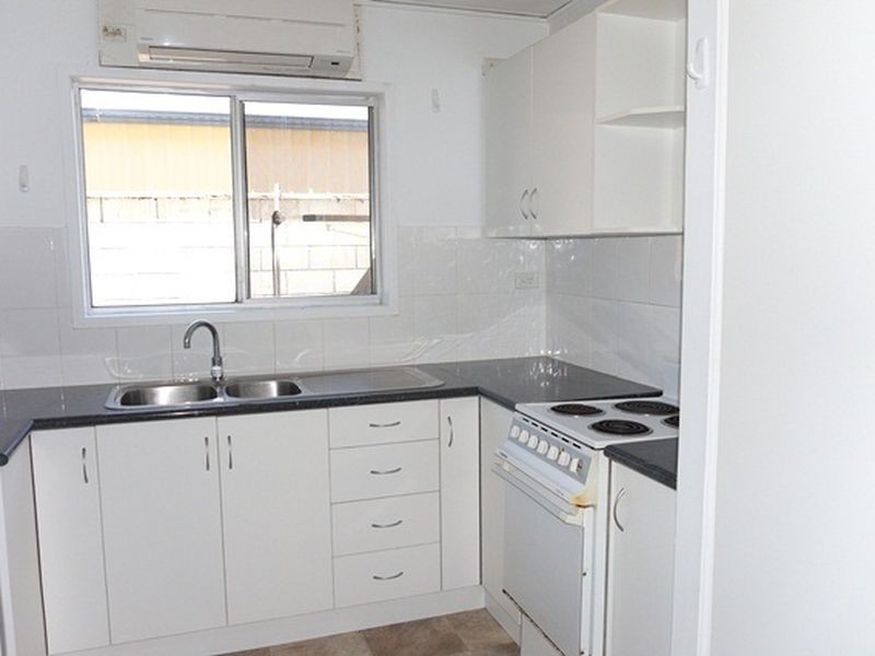 4/11 Lavarack Street, North Mackay QLD 4740