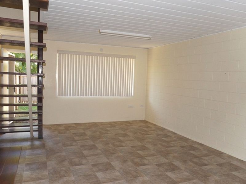 4/11 Lavarack Street, North Mackay QLD 4740