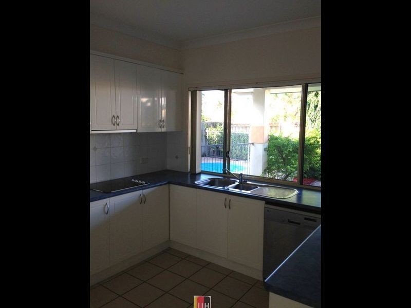 3 Beachside Place, Shoal Point QLD 4750