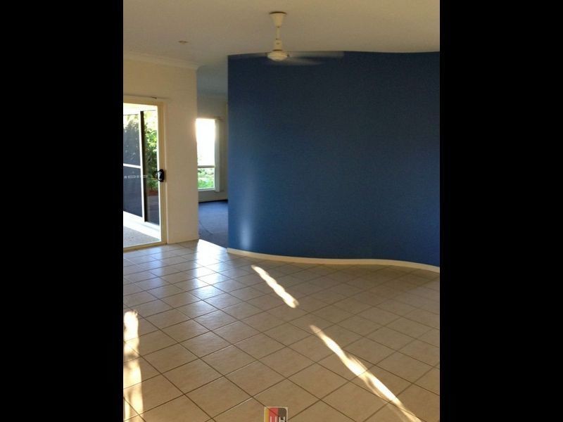 3 Beachside Place, Shoal Point QLD 4750