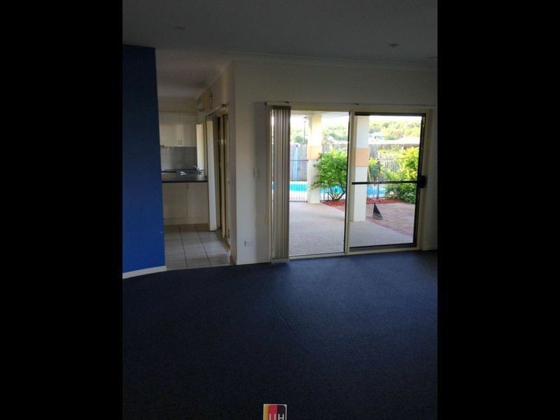 3 Beachside Place, Shoal Point QLD 4750