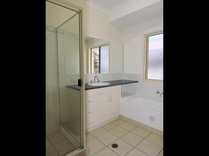 3 Beachside Place, Shoal Point QLD 4750