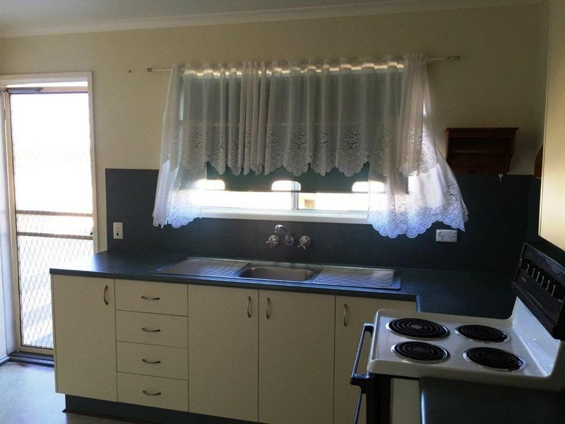 73 Winterer Crescent, Dysart QLD 4745