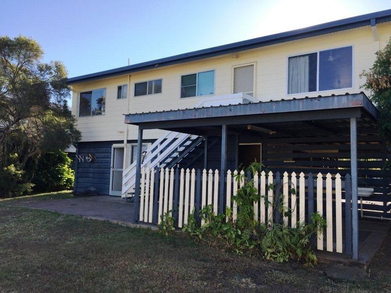 73 Winterer Crescent, Dysart QLD 4745