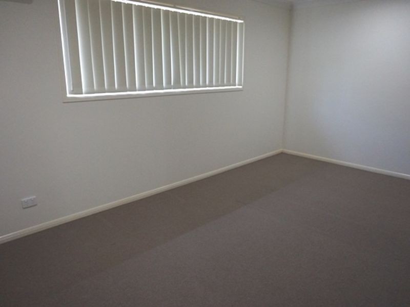 24 Newport Parade, Blacks Beach QLD 4740