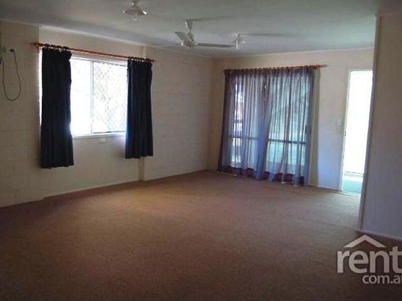 6 Beresford Crescent, Dysart QLD 4745