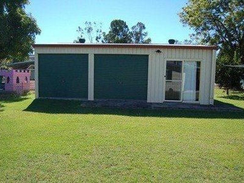 6 Beresford Crescent, Dysart QLD 4745