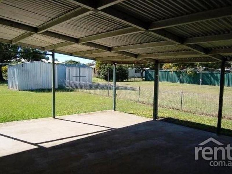 6 Beresford Crescent, Dysart QLD 4745