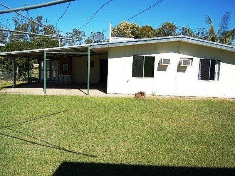 6 Beresford Crescent, Dysart QLD 4745