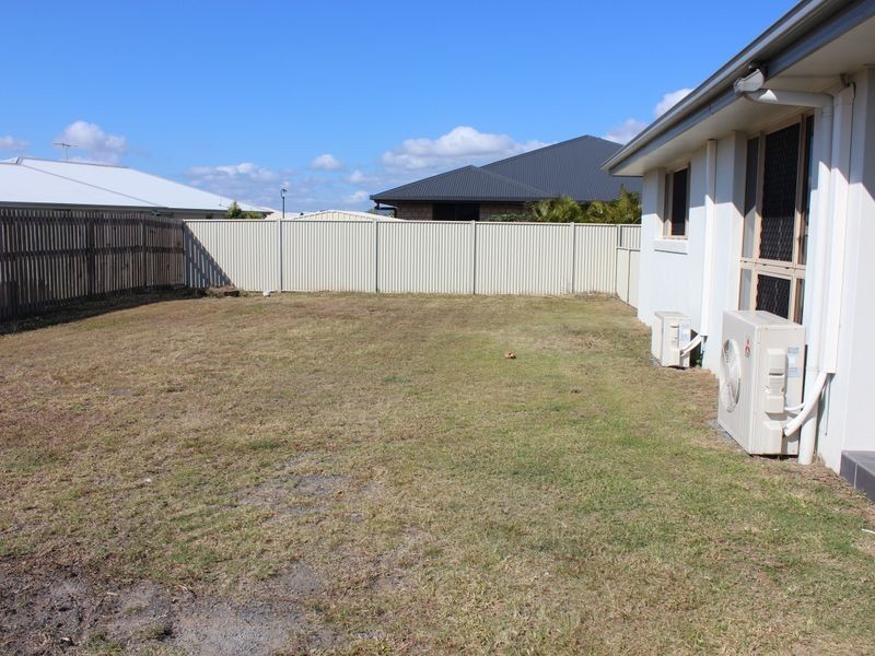 8 Dorothy Place, Mirani QLD 4754