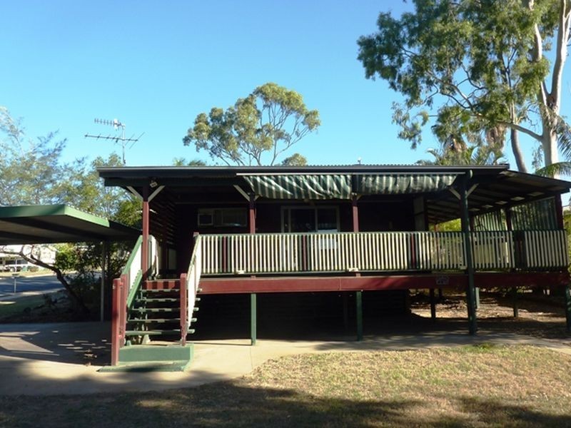 13 Rose Street, Moranbah QLD 4744