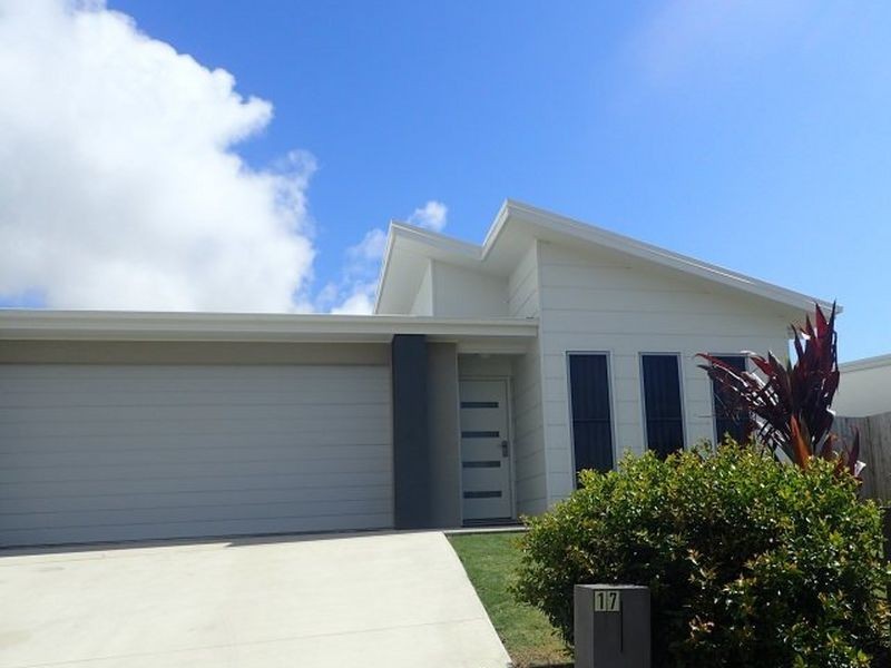 17 Majesty Street, Rural View QLD 4740