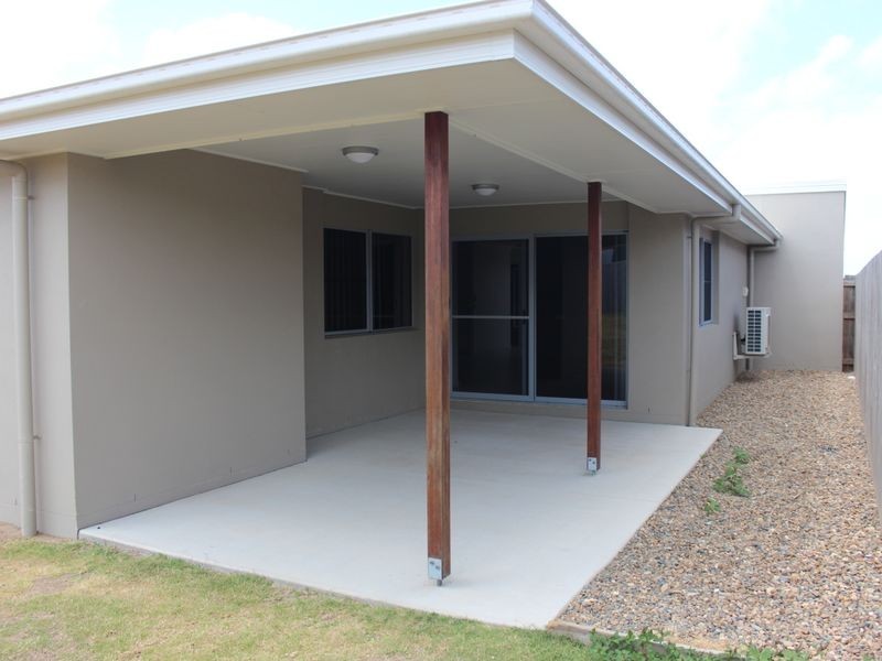 17 Majesty Street, Rural View QLD 4740