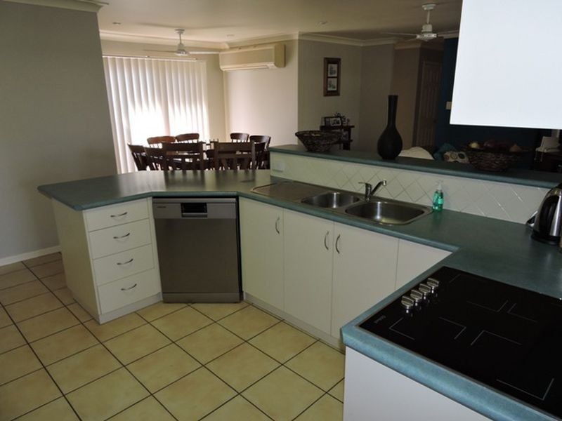 15 Admiralty Way, Bucasia QLD 4750