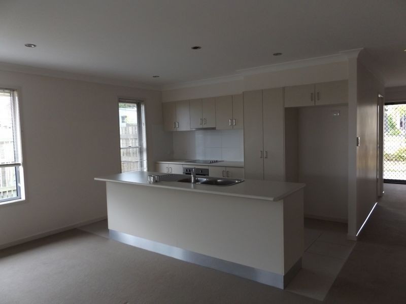 1 Robin Street, Moranbah QLD 4744