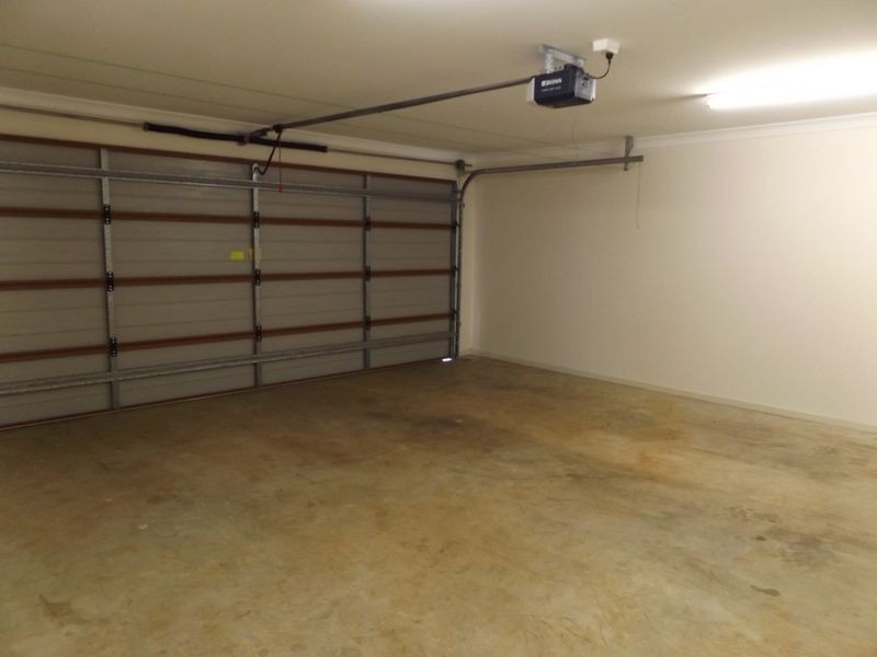1 Robin Street, Moranbah QLD 4744