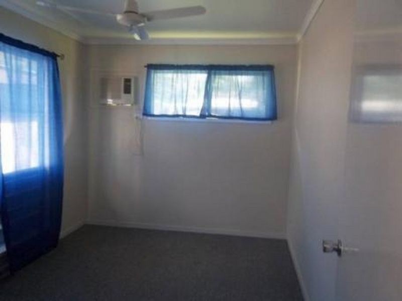 5 Kennedy Drive, Moranbah QLD 4744