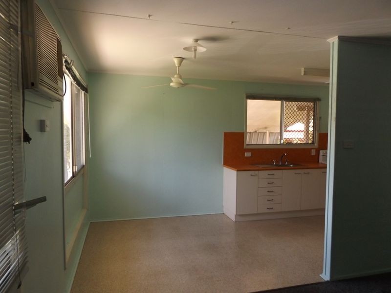7 Oxley Drive, Moranbah QLD 4744