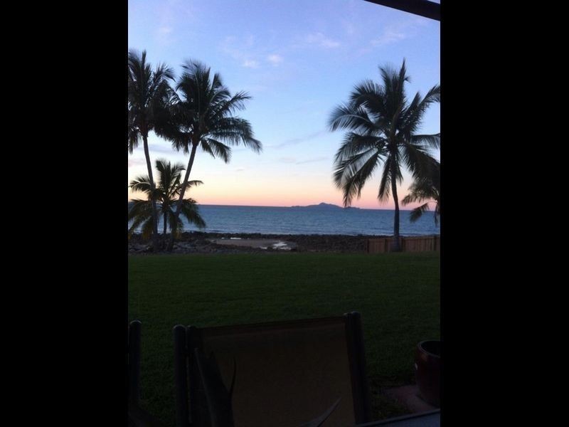 3/2 Beach Road, Dolphin Heads QLD 4740