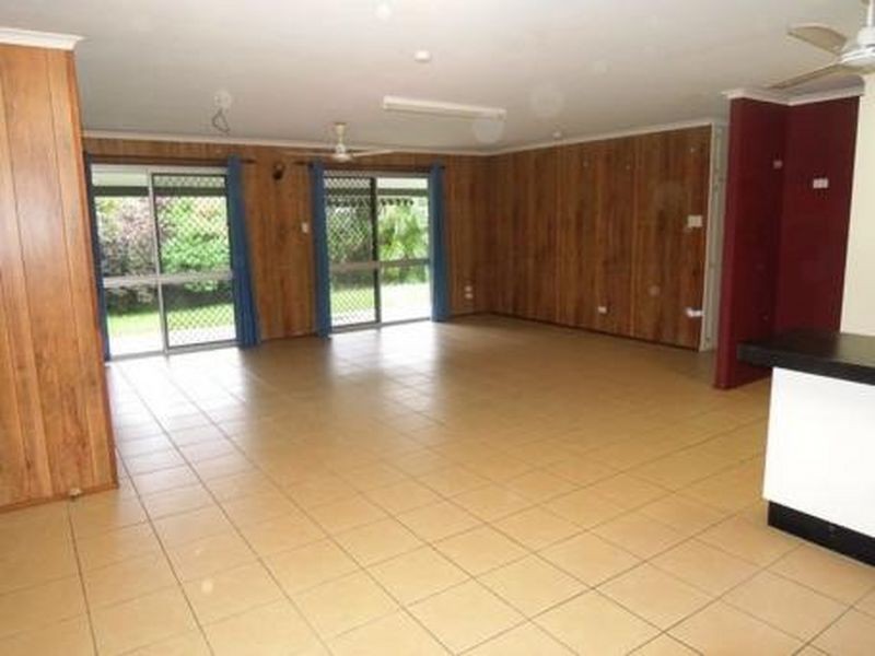 16 Linda Street, Bucasia QLD 4750