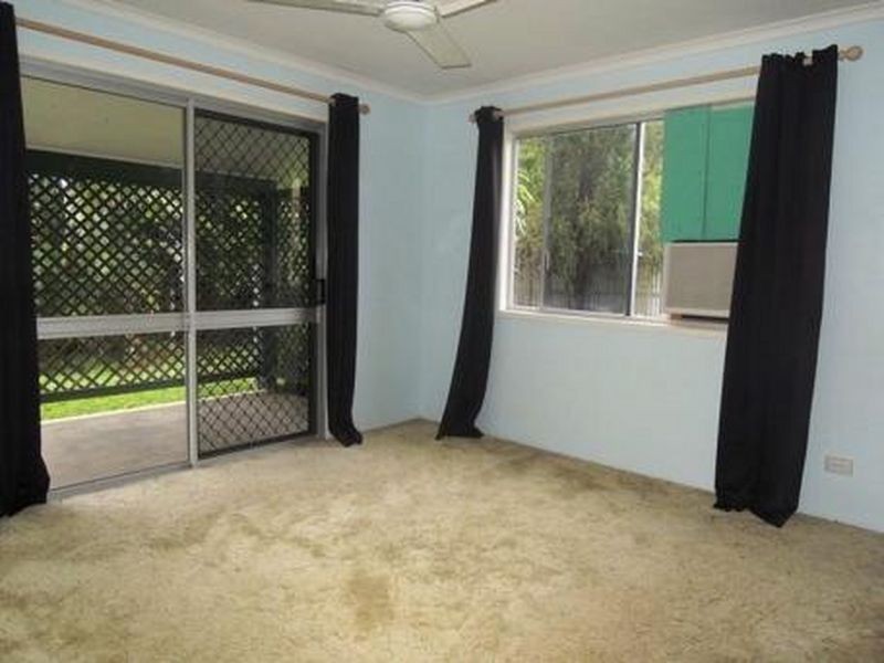 16 Linda Street, Bucasia QLD 4750