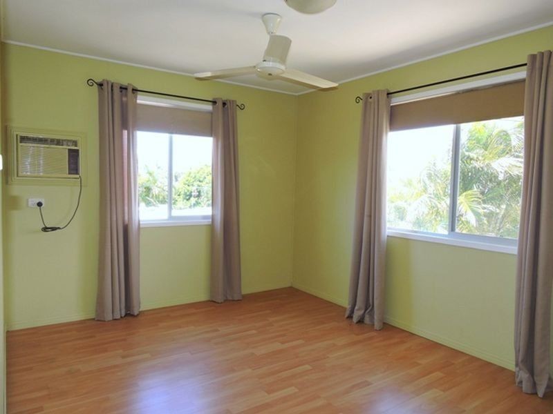 11 Wilson Street, Eimeo QLD 4740