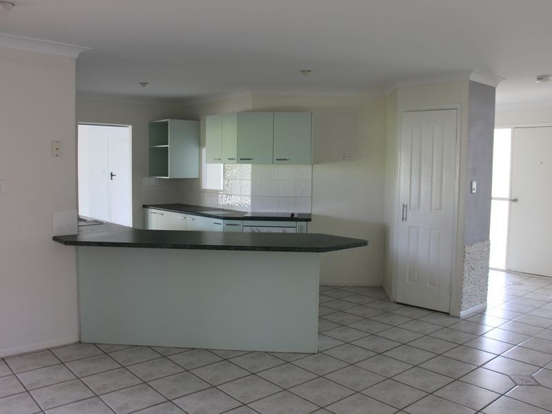 8 Spinnaker Way, Bucasia QLD 4750