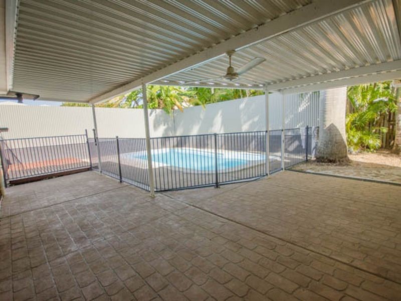 52 Mclaughlin Drive, Eimeo QLD 4740