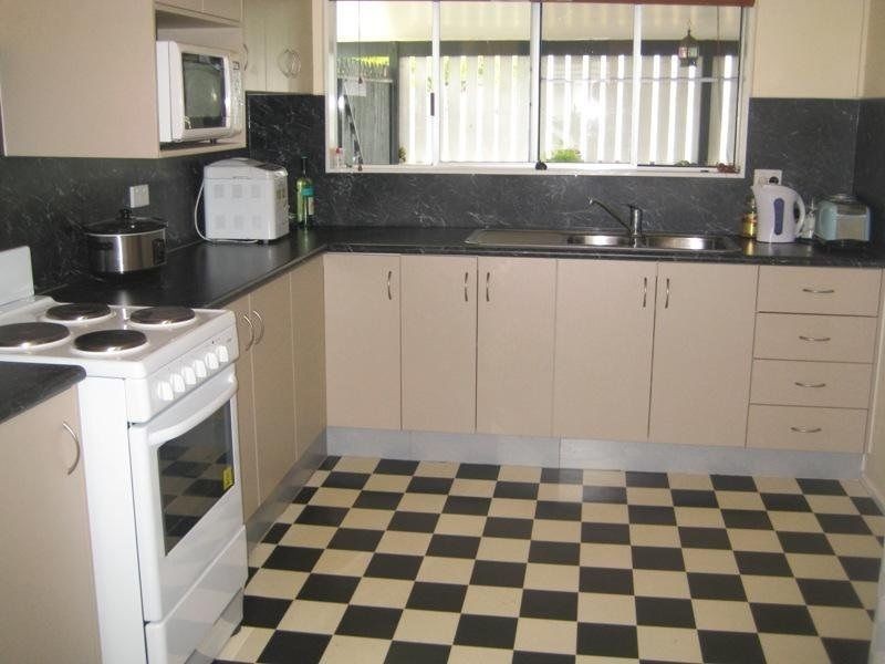 3 Queen Elizabeth Drive, Dysart QLD 4745