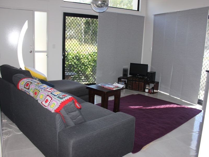 1 Dollarbird Lane, Andergrove QLD 4740