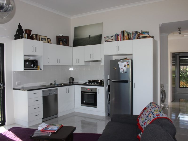 1 Dollarbird Lane, Andergrove QLD 4740