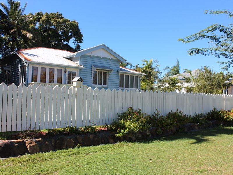 11 Kean St, Andergrove QLD 4740