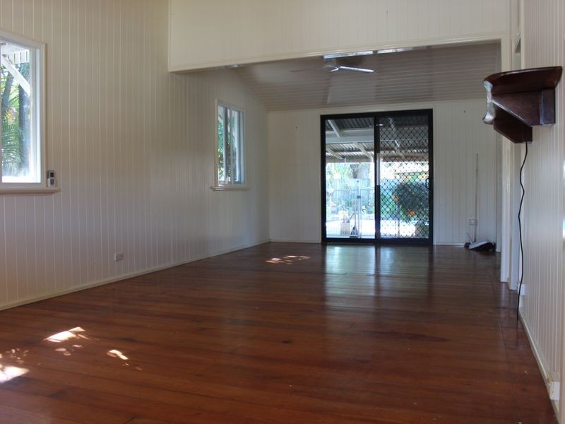 11 Kean St, Andergrove QLD 4740