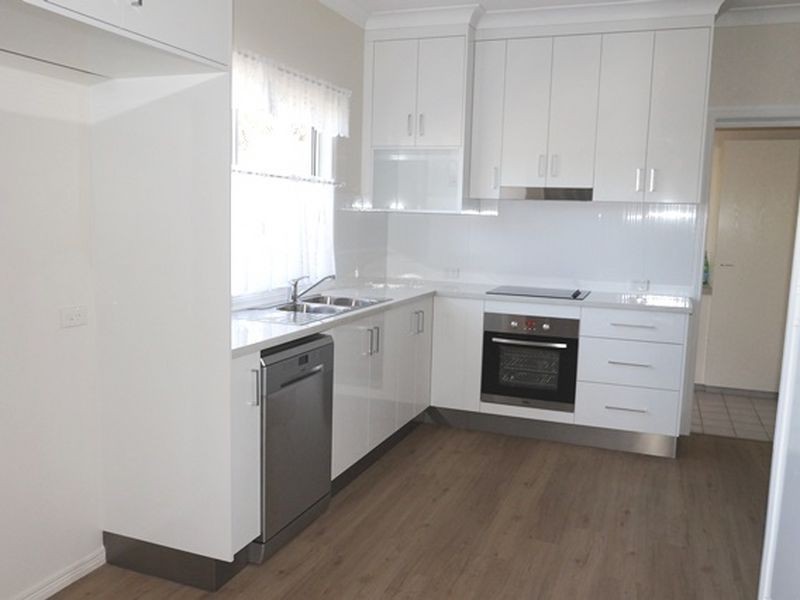 19 Wallace street, Bucasia QLD 4750