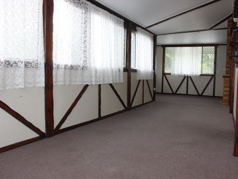 32 Davey St, Glenella QLD 4740