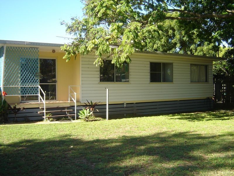39 Ney Street, Moranbah QLD 4744