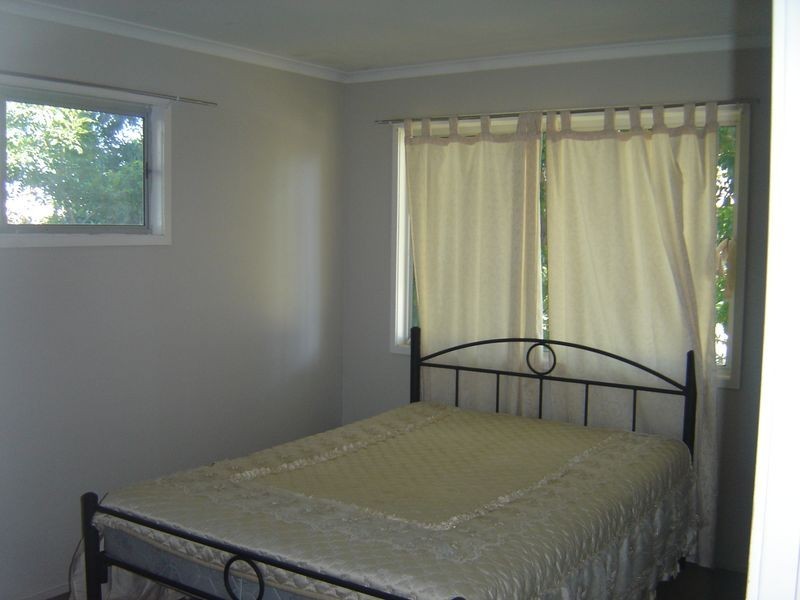 39 Ney Street, Moranbah QLD 4744