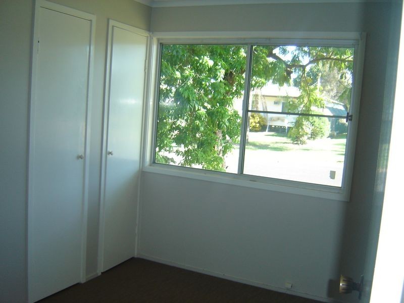 39 Ney Street, Moranbah QLD 4744