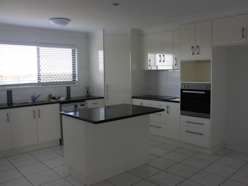 11 Froghollow Drive, Alligator Creek QLD 4740