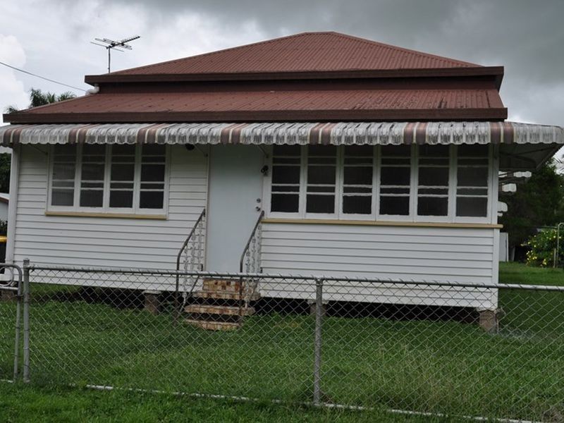 4 Caroline Street, Mirani QLD 4754