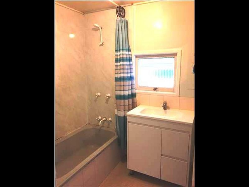 4 Caroline Street, Mirani QLD 4754