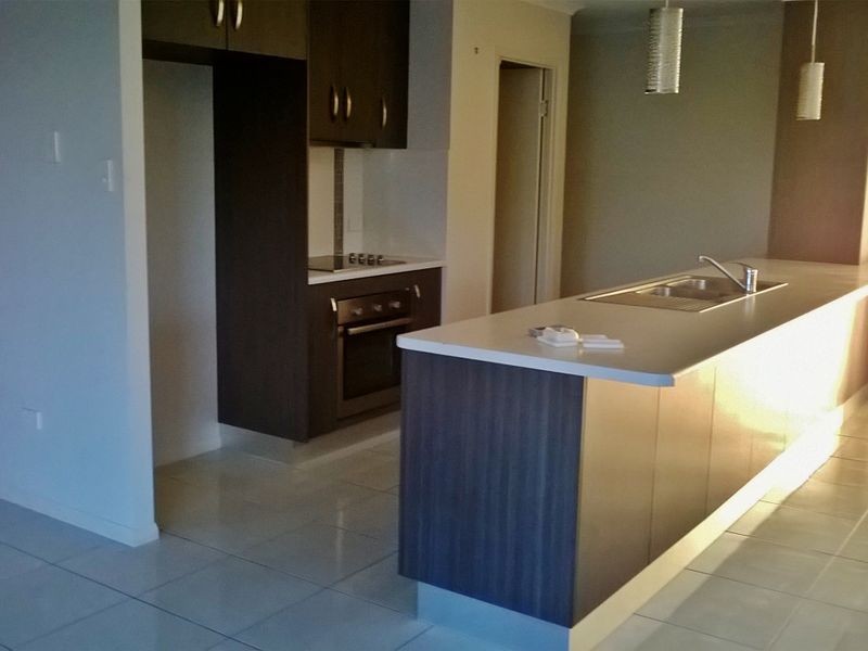 5 Coralie Court, Mirani QLD 4754