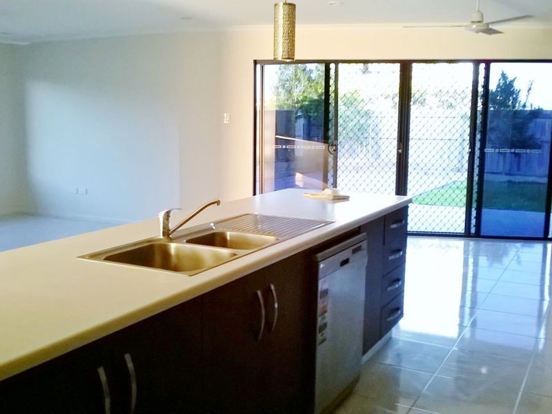 5 Coralie Court, Mirani QLD 4754