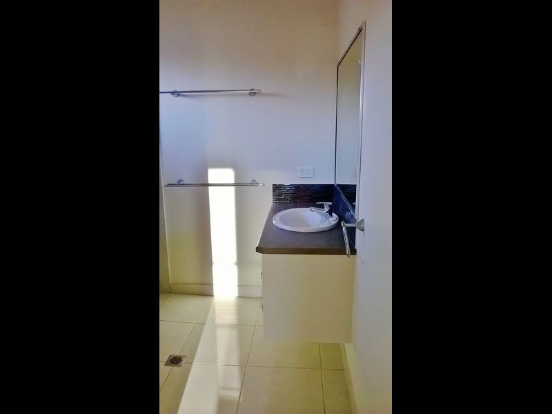 5 Coralie Court, Mirani QLD 4754