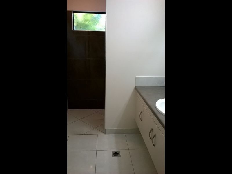 5 Coralie Court, Mirani QLD 4754