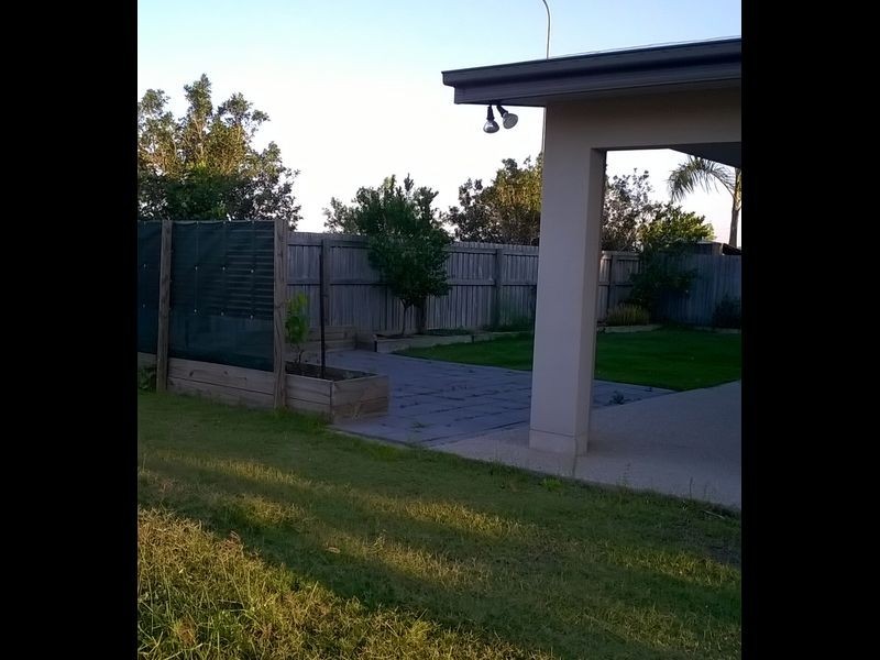 5 Coralie Court, Mirani QLD 4754