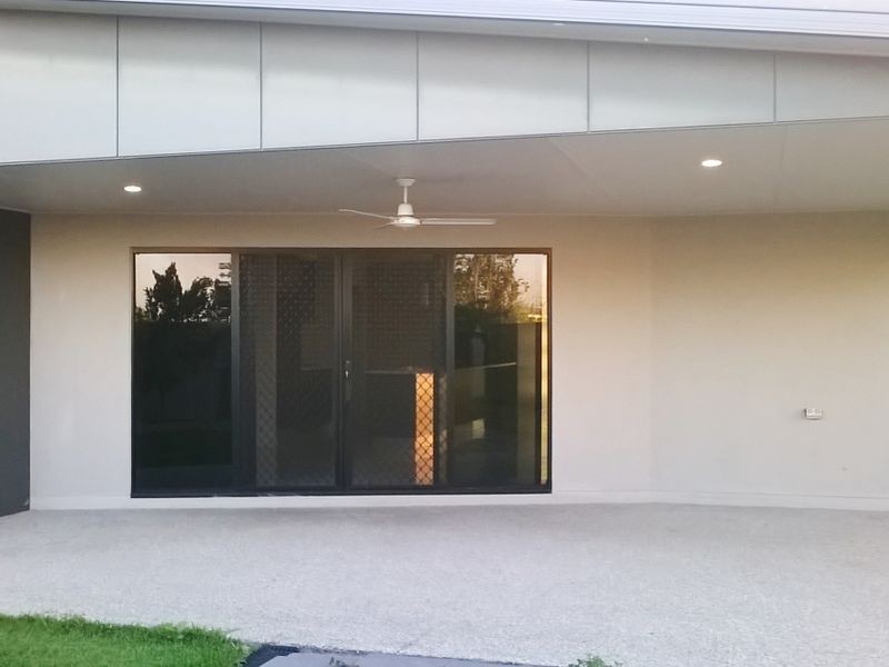 5 Coralie Court, Mirani QLD 4754