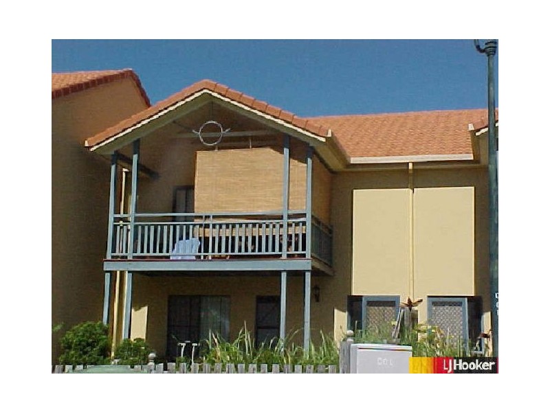 4/25 Beach Road, Dolphin Heads QLD 4740