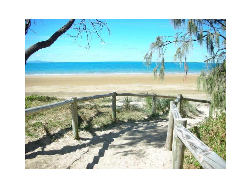 30 Starboard Circuit, Shoal Point QLD 4750