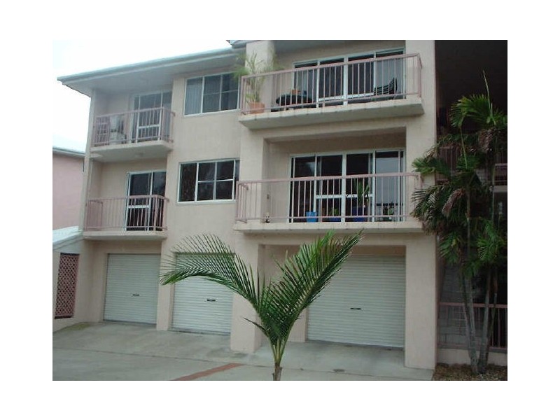 9 Pelican/11 Bridge Road, Mackay QLD 4740